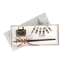 Încarcă imaginea în vizualizatorul Galerie, Set caligrafie Nassau Fine Art cu 6 penite si calimara de cerneala
